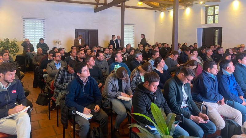 Aviagen Brings “Knowledge Without Borders” to Chile